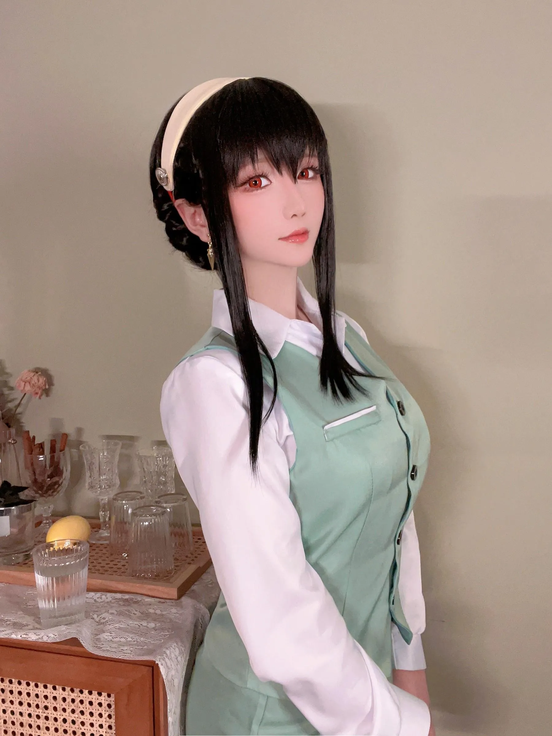 星之迟迟 – NO.139 约尔圣诞2 OL制服 [72P]插图5
